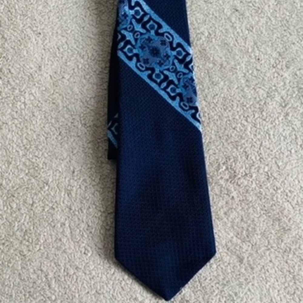 Beautiful Blue Tie